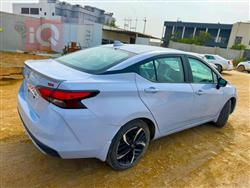 نيسان فيرسا